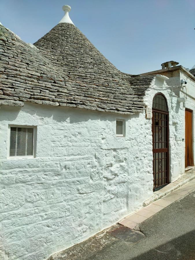 알베르벨로 Trullo Monte Santo 50 B&B 외부 사진